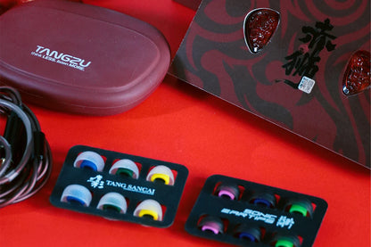 Auriculares IEM TANGZU Wan’er S.G II Red Lion Edition versión bass, con diseño en rojo y acabado en negro.