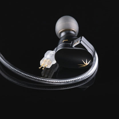 Auriculares in-ear MOONDROP CHU II con driver dinámico de 10mm de aluminio-magnesio, muestra el diseño compacto y elegante