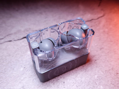 Auriculares TWS Moondrop Space Travel 2 Ultra con cancelación de ruido ANC y compatibilidad LDAC, diseño compacto y moderno.