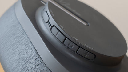 Auriculares inalámbricos MOONDROP Edge con diseño compacto, cancelación activa de ruido y alta fidelidad en color negro.