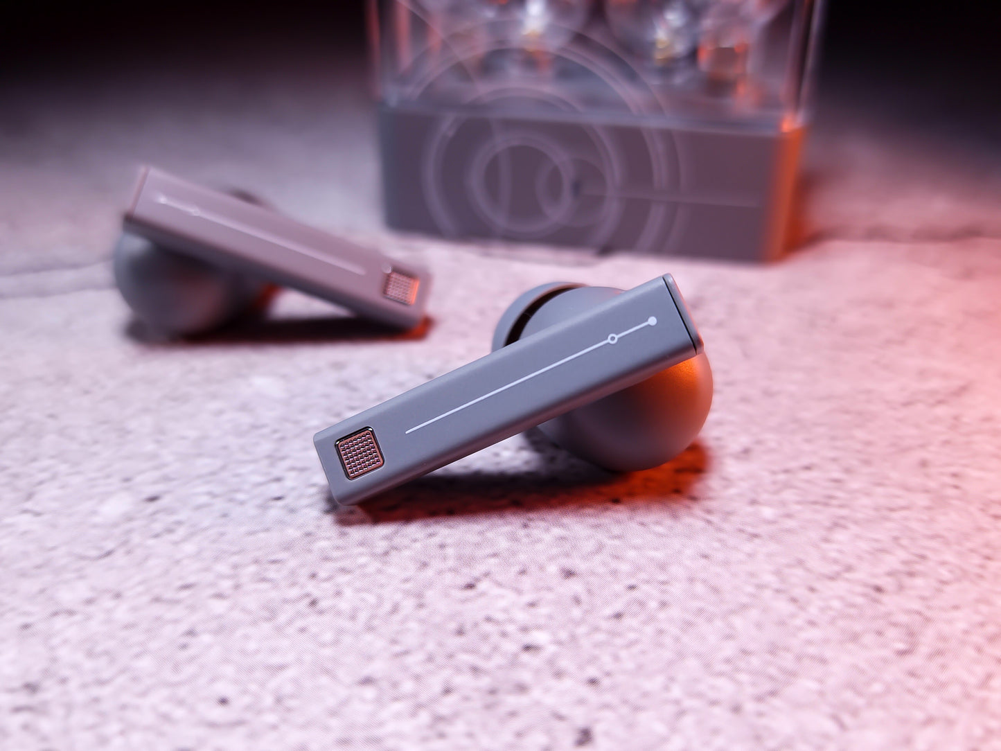 Auriculares TWS Moondrop Space Travel 2 Ultra con diseño compacto, auriculares inalámbricos con cancelación de ruido ANC y compatibilidad LDAC.