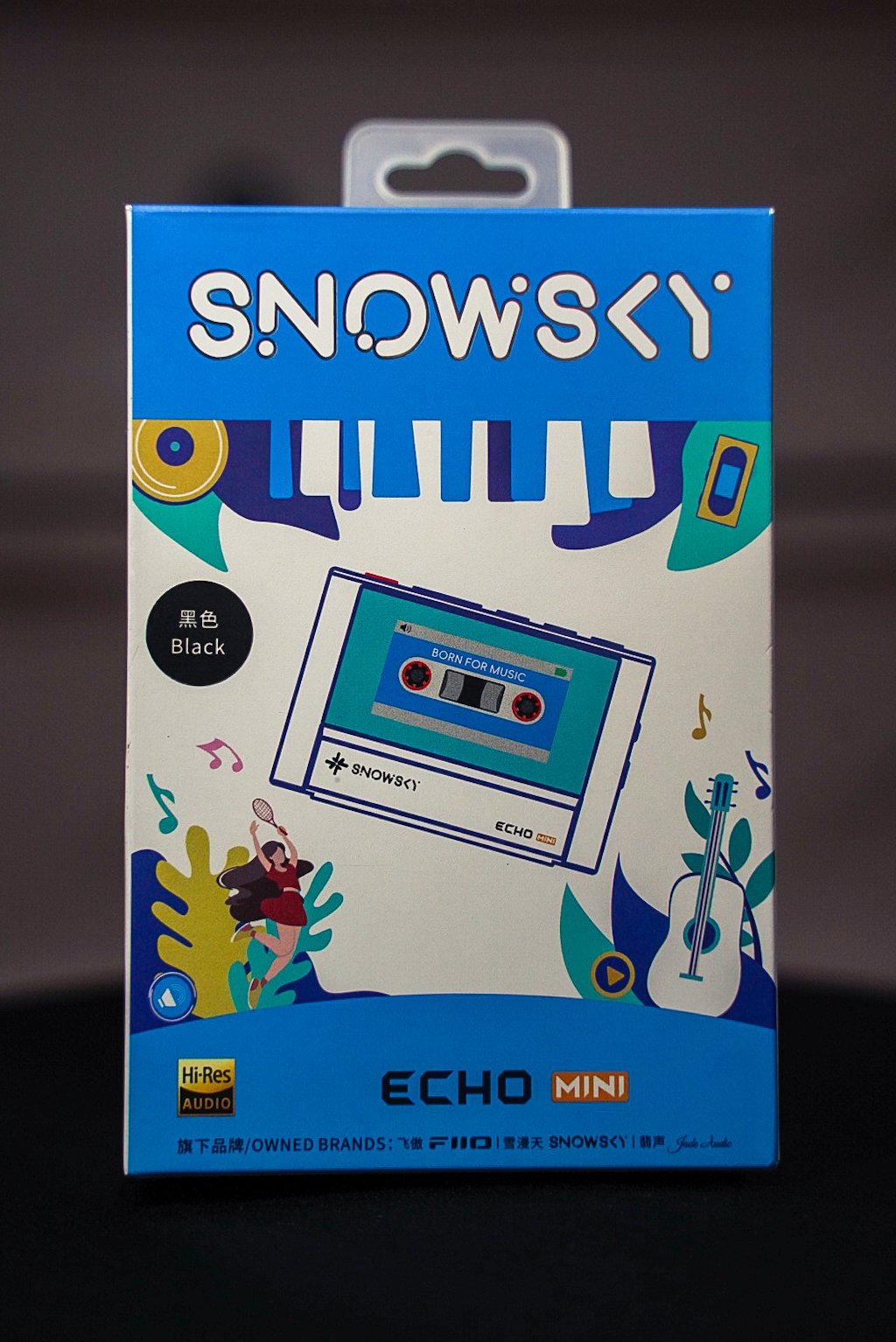 Reproductor de audio digital FiiO SNOWSKY Echo Mini con salida balanceada 4.4mm, reproduce música en alta resolución.