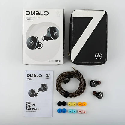 Auriculares in-ear 7Hz x Crinacle Diablo con driver planar magnético de 14.5 mm y refuerzo de graves, en una imagen de galería.