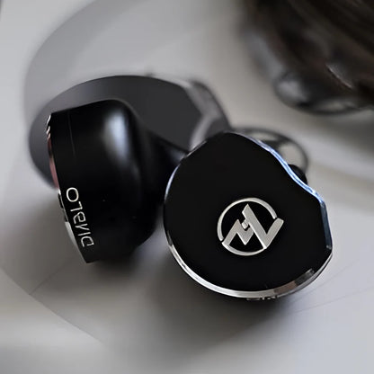 Auriculares in-ear 7Hz x Crinacle Diablo, IEM planar magnético con driver de 14.5mm y refuerzo de graves, en estuche negro.