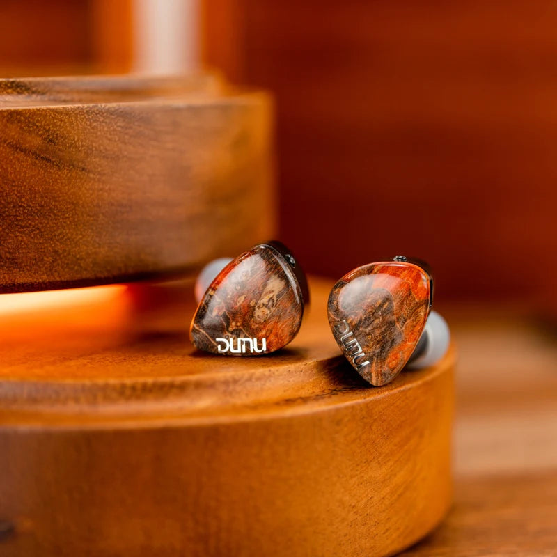 DUNU x Gizaudio DaVinci IEM 2DD+4BA con Cable Modular 4.4mm