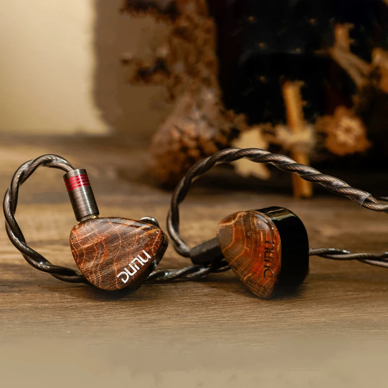 DUNU x Gizaudio DaVinci IEM 2DD+4BA con Cable Modular 4.4mm