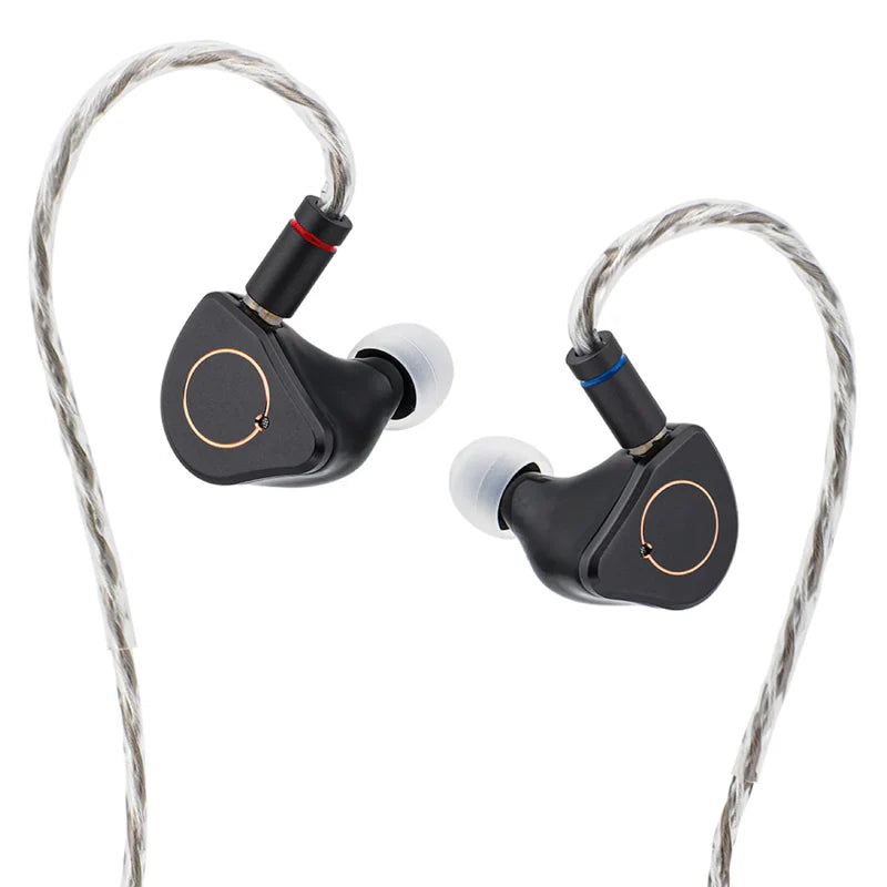 Auriculares in-ear SIMGOT SuperMix 4 con controladores quadbrid DD, BA, planar y PZT, en un diseño elegante y compacto.