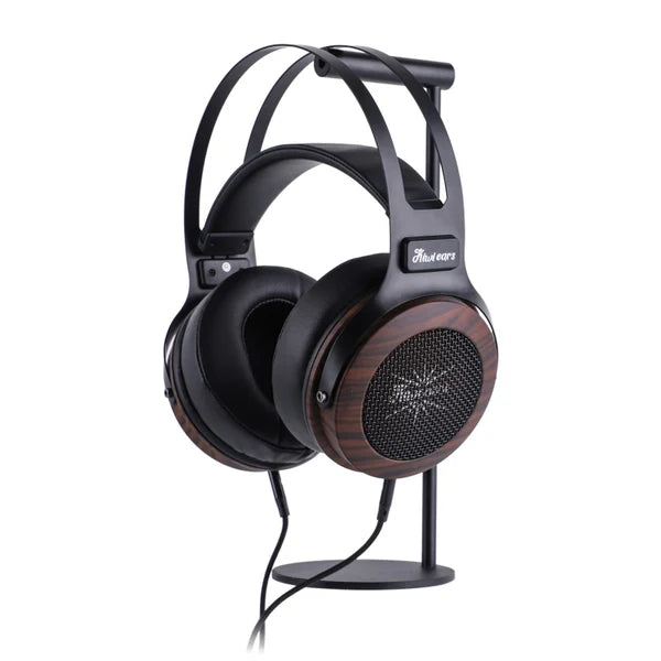 Auriculares Kiwi Ears Altruva Hi-Fi con driver dinámico de 50 mm, diseño elegante y auriculares sobre la oreja en la imagen.