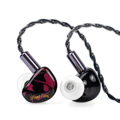 Auriculares in-ear Kiwi Ears Cadenza con driver dinámico de 10mm de berilio, diseño compacto y acabado en negro brillante.