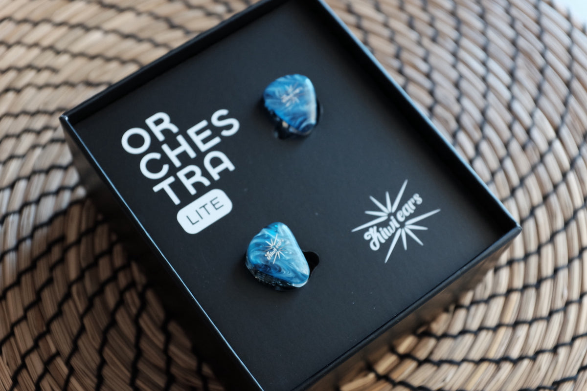 Kiwi Ears Orchestra Lite IEM 8 Armaduras Balanceadas con Cable 7N OFC