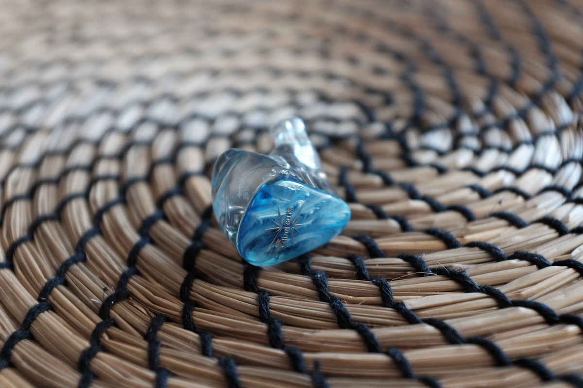 Kiwi Ears Orchestra Lite IEM 8 Armaduras Balanceadas con Cable 7N OFC
