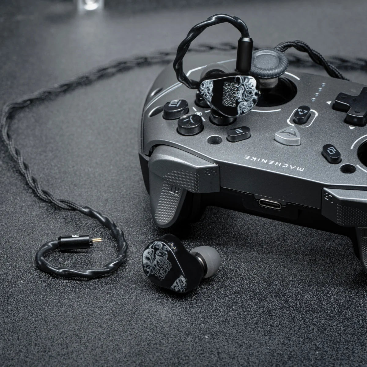Audífono IEM Punch Audio Patada – Híbrido 1DD + MEMS, Diafragma Cerámico y Graves Basshead