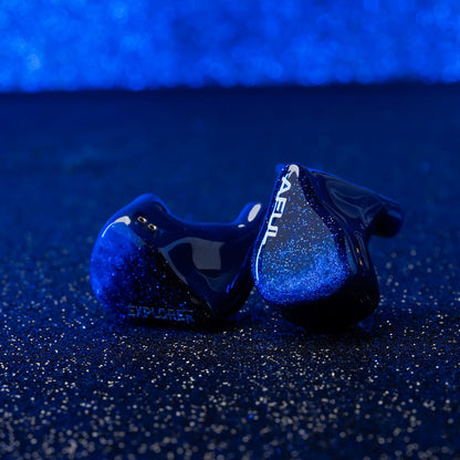 Auriculares IEM AFUL Explorer híbridos con 1 driver dinámico y 2 balanced armature, diseñados para alta resolución y HiFi.