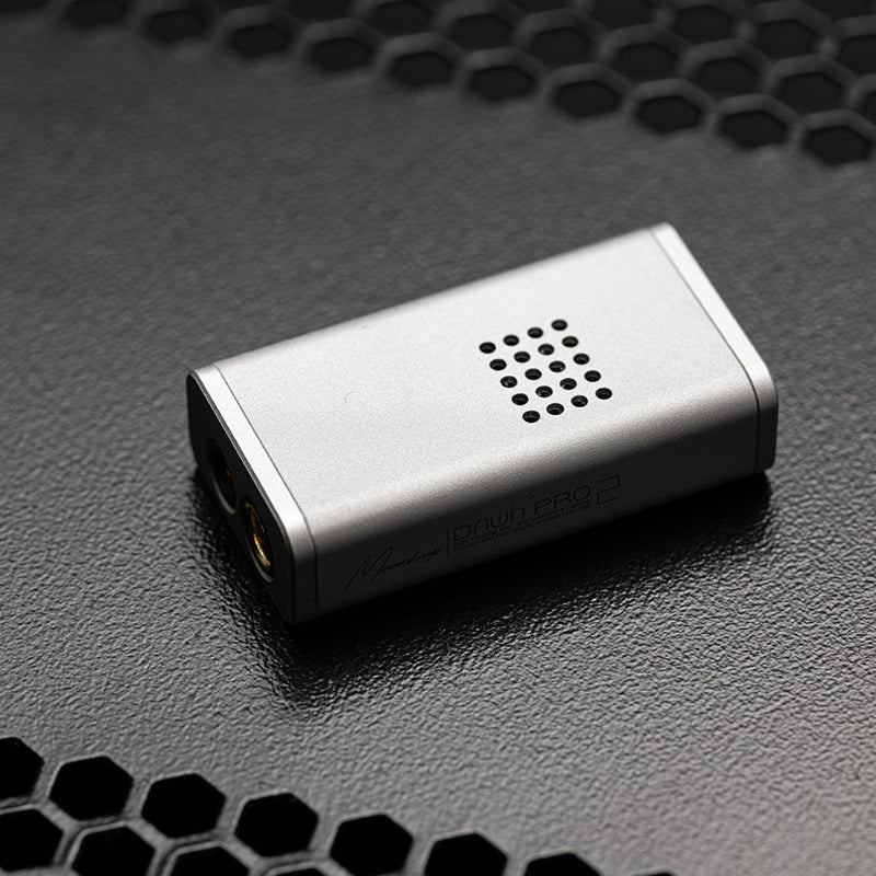 DAC/Amp Portátil MOONDROP Dawn Pro 2 USB-C 3.5mm + 4.4mm Balanceado