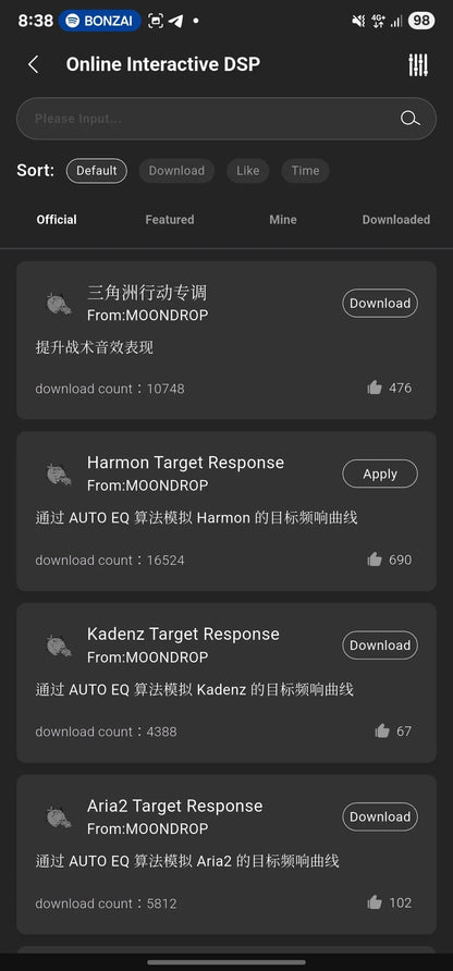 Auriculares TWS Moondrop Space Travel 2 con cancelación de ruido ANC, diseño compacto y estuches de carga.