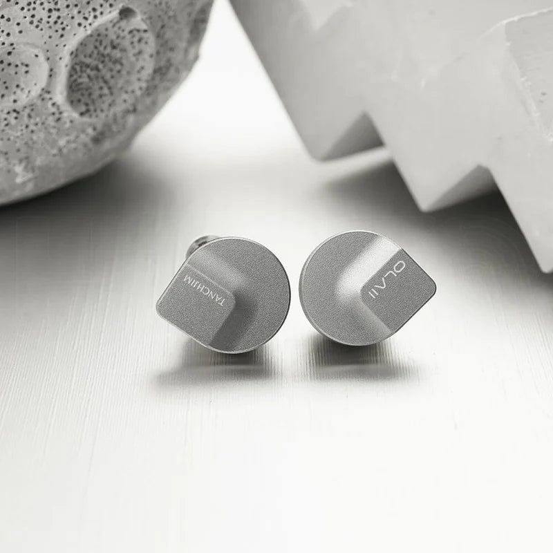 Tanchjim OLA II Hybrid IEM 10mm DMT5 + Pure Hi BA 3.5mm y en Type-C